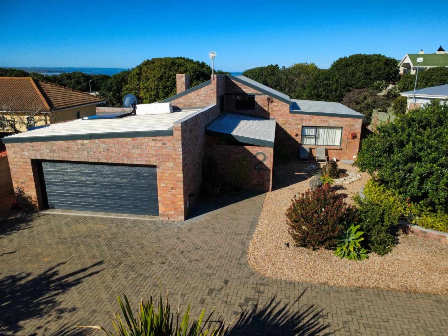 3 Bedroom Property for Sale in Stilbaai Wes Western Cape